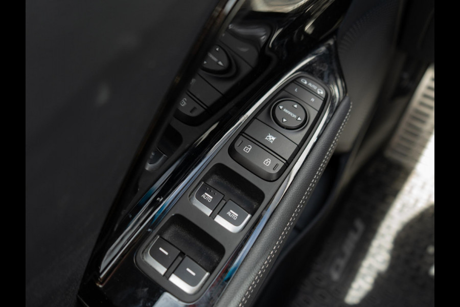 Kia Niro 1.6 GDi Hybrid DynamicPlusLine | Stoel en stuurverwarming| Navigatie | Achteruitrijcamera | Trekhaak |