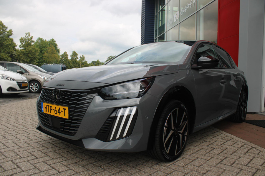 Peugeot 208 1.2 Hybrid 145PK AUTOMAAT GT | CAMERA VOOR + ACHTER | NAVIGATIE | DRAADLOZE APPLE CARPLAY/ANDROID AUTO | FULL LED KOPLAMPEN | LICHTMETALEN VELGEN 17" | DODEHOEK DETECTIE | DRAADLOZE TELEFOONLADER | KEYLESS ENTRY/START | DAB+ RADIO | ADAPTIVE CRUISE CONTROL |