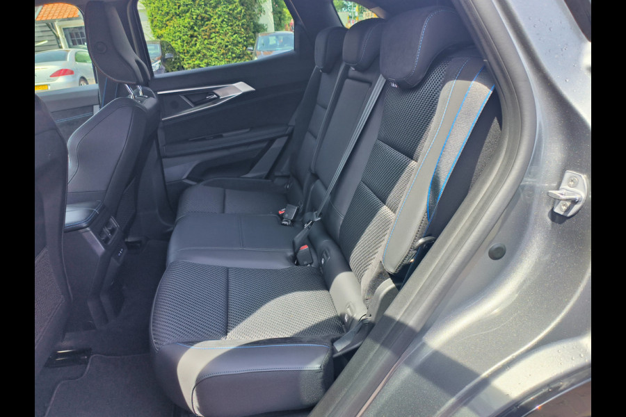 Renault Austral 1.2 E-Tech full hybrid 200 esprit Alpine uit 2026 Rijklaar + Fabrieksgarantie Henk Jongen Auto's in Helmond,  al 50 jaar service zoals 't hoort!