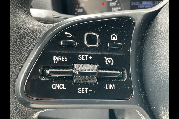 Mercedes-Benz Sprinter 3-Pers 314 2.2 CDI 143PK L2H1 Clima Cruise Audio Trekhaak 3-Persoons