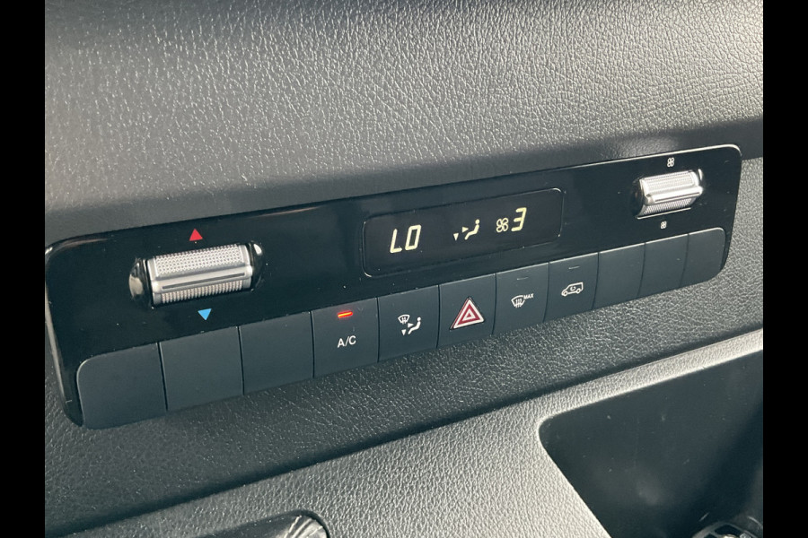 Mercedes-Benz Sprinter 3-Pers 314 2.2 CDI 143PK L2H1 Clima Cruise Audio Trekhaak 3-Persoons