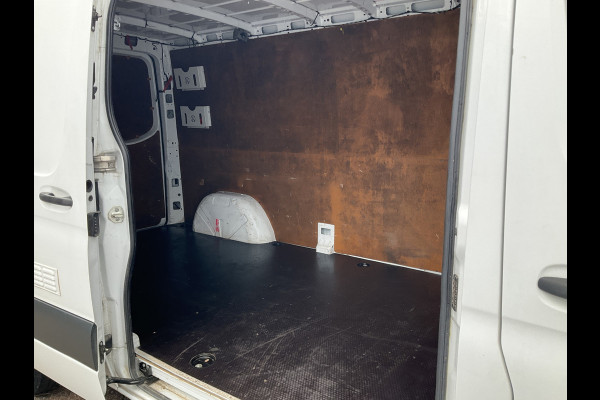 Mercedes-Benz Sprinter 3-Pers 314 2.2 CDI 143PK L2H1 Clima Cruise Audio Trekhaak 3-Persoons