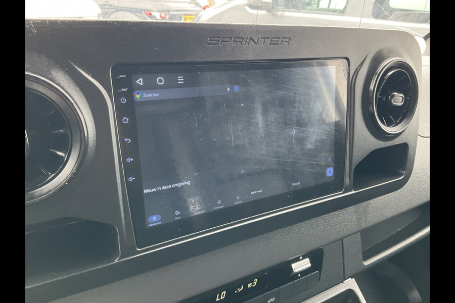 Mercedes-Benz Sprinter 3-Pers 314 2.2 CDI 143PK L2H1 Clima Cruise Audio Trekhaak 3-Persoons