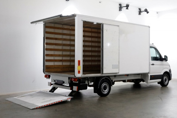 Volkswagen Crafter 35 2.0 TDI 140pk Bakwagen met laadklep en zijdeur 03-2022