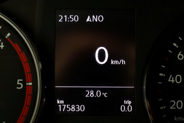 Volkswagen Crafter 35 2.0 TDI 140pk Bakwagen met laadklep en zijdeur 03-2022
