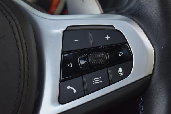 BMW X3 M40i xDrive High Executive Pano HUD Lane Camera Keyless HK