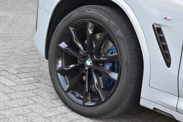 BMW X3 M40i xDrive High Executive Pano HUD Lane Camera Keyless HK