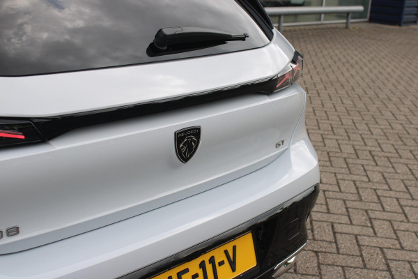 Peugeot 308 1.2 Hybrid 145PK AUTOMAAT GT | PANORAMA SCHUIF/KANTEL DAK | AFNEEMBARE TREKHAAK | NAVIGATIE | SENSATION PACK: FOCAL HIFI SYSTEM (PREMIUM HIFI SYSTEEM MET 10 SPEAKERS)/DRAADLOZE TELEFOONLADER | 360° VISION & DRIVE ASSIST PLUS PACK: ACHTERUITRIJCAMERA 360° VISEOPARK 3 (4 CAMERA'S)/PARKEERHULP VOOR EN ACHTER/ANTI DIEFSTAL ALARM/PEUGEOT i-COCKPIT MET CONFIGUREERBAAR 3D-INSTRUMENTENPANEEL/CLEAN CABIN | ALCANTARA EXECUTIVE PACK: BEKLEDING ALCANTARA/KUNSTLEDER INCL. ELEKTRISCH BEDIENBARE AGR STOEL EN MASSAGE OP BEIDE VOORSTOELEN | 18" LICHTMETALEN VELGEN "PORTLAND" | NAVIGATI