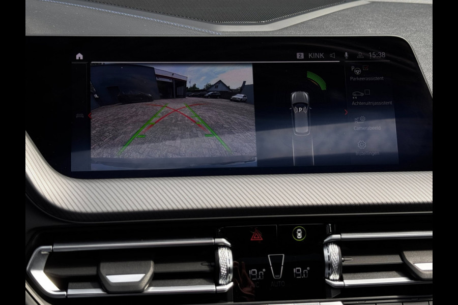 BMW 1-serie 118i M-Sport | Pano | NL-Auto | Leder + Sportstoelen | Camera | Stoelverwarming