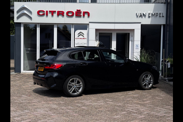BMW 1-serie 118i M-Sport | Pano | NL-Auto | Leder + Sportstoelen | Camera | Stoelverwarming