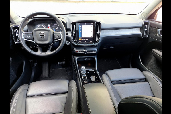 Volvo XC40 1.5 T5 Recharge Inscription | H&K audio | Panorama | Leder | Full LED | Camera |