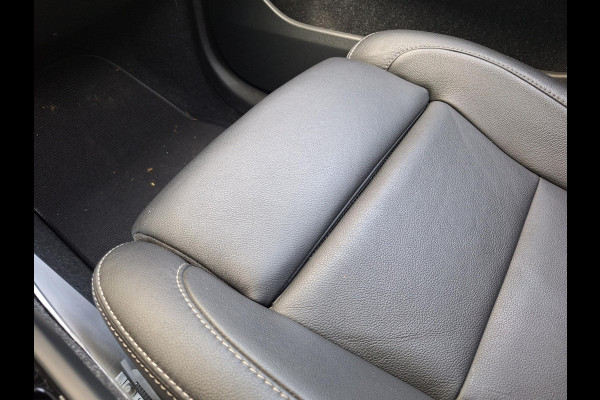 Volvo XC40 1.5 T5 Recharge Inscription | H&K audio | Panorama | Leder | Full LED | Camera |