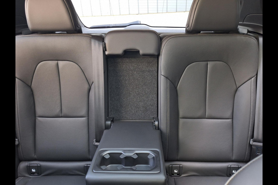 Volvo XC40 1.5 T5 Recharge Inscription | H&K audio | Panorama | Leder | Full LED | Camera |