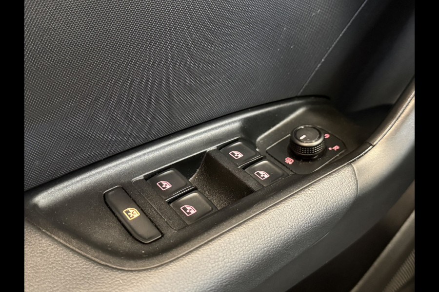 Audi A1 Sportback 30 TFSI Pro Line S AIRCO/ECC-NAVI by CARPLAY-PDC-LMV
