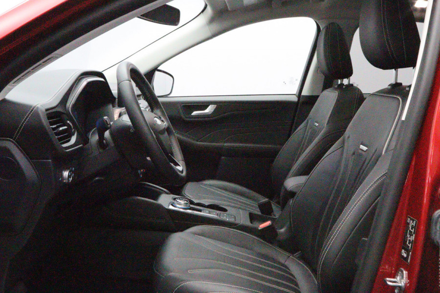 Ford Kuga 2.5 225 PK PHEV Vignale, Trekhaak, Panoramadak, Leder, B&O Sound, Winterpakket, Leder