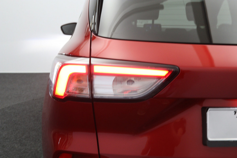 Ford Kuga 2.5 225 PK PHEV Vignale, Trekhaak, Panoramadak, Leder, B&O Sound, Winterpakket, Leder