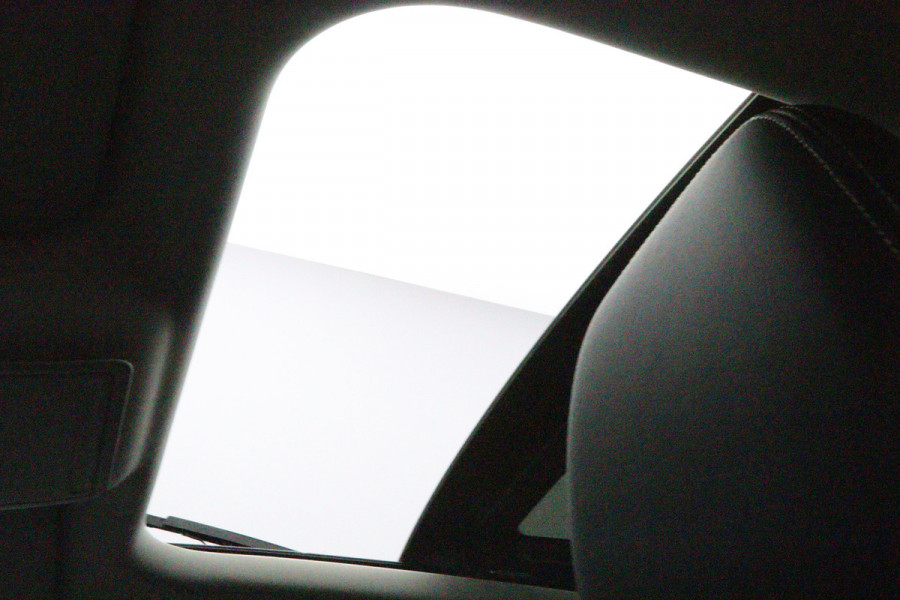 Ford Kuga 2.5 225 PK PHEV Vignale, Trekhaak, Panoramadak, Leder, B&O Sound, Winterpakket, Leder