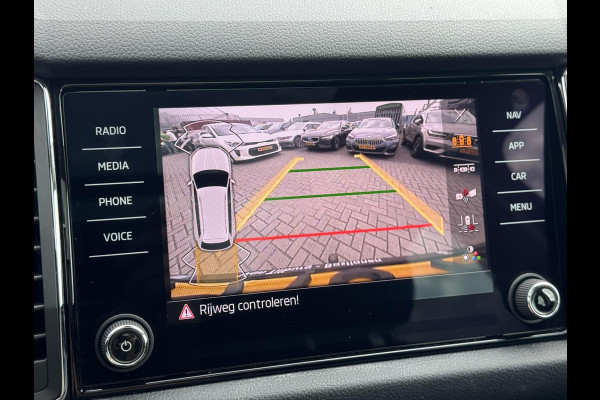 Škoda Kodiaq 1.5 TSI Business Edition NL-AUTO | PANODAK | TREKHAAK | 150 PK