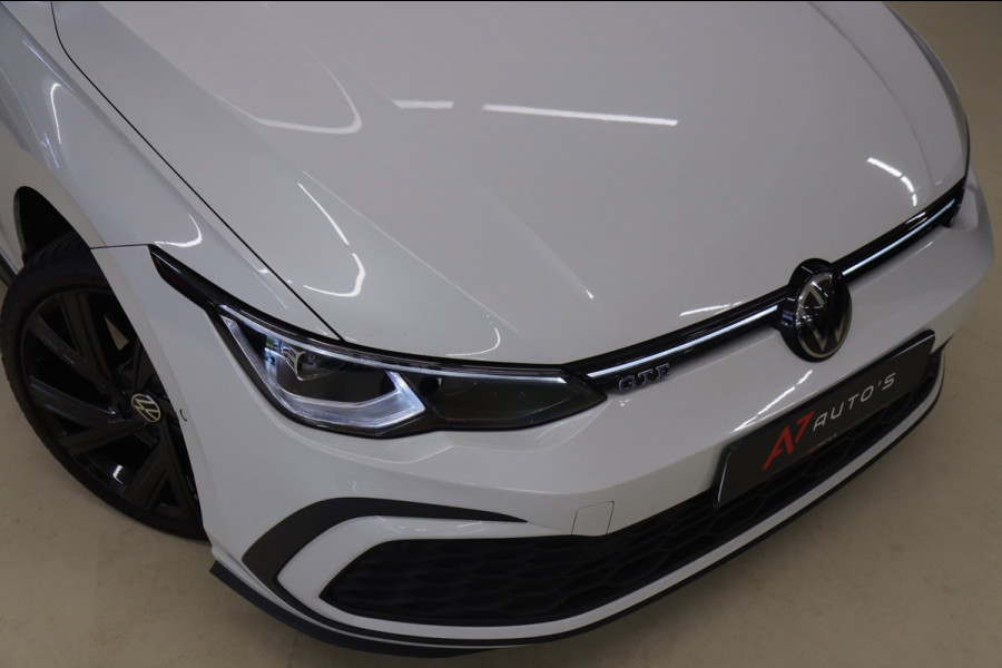 Volkswagen Golf 1.4 eHybrid GTE /PANO/IQLIGHT/CAM/CARPLAY/ACC/KEYLESS/VOL