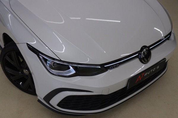 Volkswagen Golf 1.4 eHybrid GTE /PANO/IQLIGHT/CAM/CARPLAY/ACC/KEYLESS/VOL