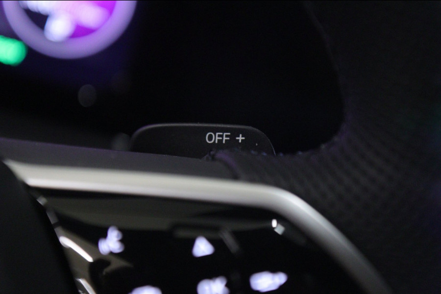 Volkswagen Golf 1.4 eHybrid GTE /PANO/IQLIGHT/CAM/CARPLAY/ACC/KEYLESS/VOL
