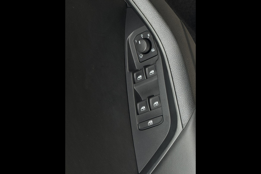 Škoda Kodiaq 1.5 TSI Business Edition NL-AUTO | PANODAK | TREKHAAK | 150 PK