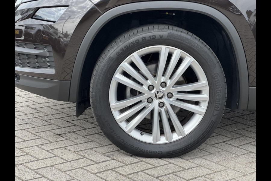 Škoda Kodiaq 1.5 TSI Business Edition NL-AUTO | PANODAK | TREKHAAK | 150 PK