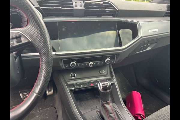 Audi Q3 Sportback 45 TFSI e S Edition 245 PK | Panorama | Wegklapbare Trekhaak | Memory Seats | SONOS Audio | Elek. klep | Verwacht!