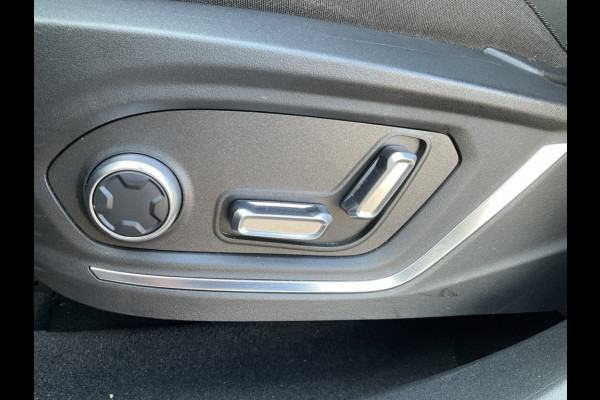 Lynk & Co 01 1.5 PHEV 262PK Adapt.Cruise 360° Cam Carplay Plug-in Stoelverw Vol opties!