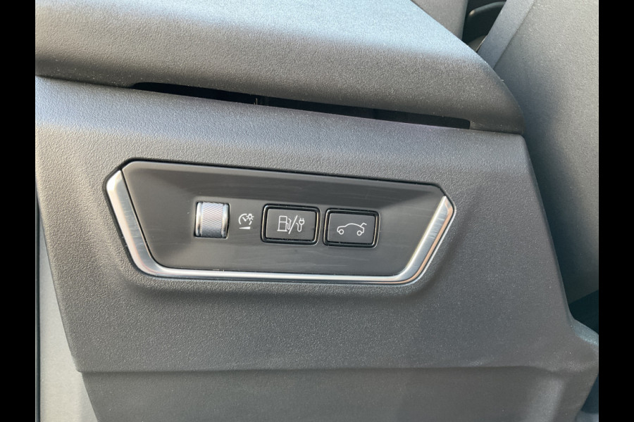 Lynk & Co 01 1.5 PHEV 262PK Adapt.Cruise 360° Cam Carplay Plug-in Stoelverw Vol opties!