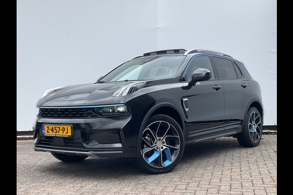 Lynk & Co 01 1.5 Plug-in Hybrid Stuur/Stoelverw. Adapt.Cruise Zwarte hemel Carplay 360°Cam