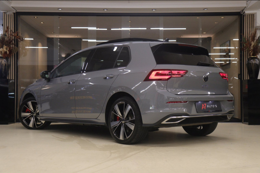 Volkswagen Golf 1.4 eHybrid GTE / HEADUP/PANO/IQLIGHT/CAM/CARPLAY/VOL