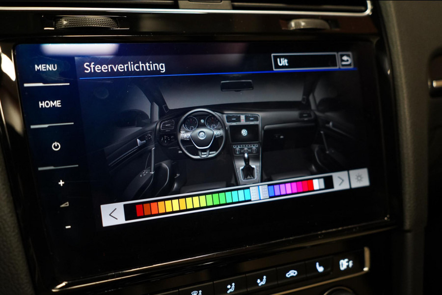 Volkswagen Golf 2.0 TSI 4Motion R BOMVOL|AKRA||MEMORY|