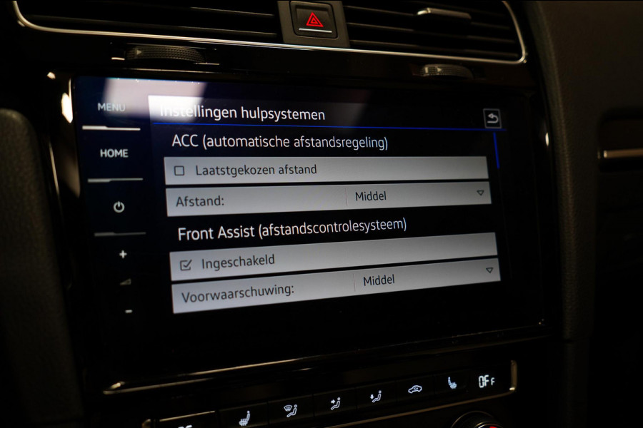 Volkswagen Golf 2.0 TSI 4Motion R BOMVOL|AKRA||MEMORY|