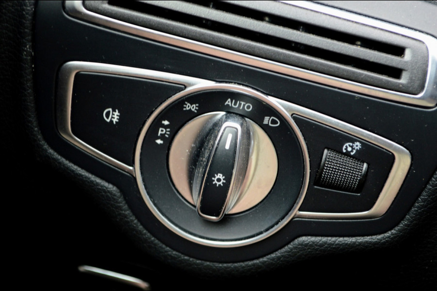 Mercedes-Benz C-Klasse Coupé 200 Premium Plus