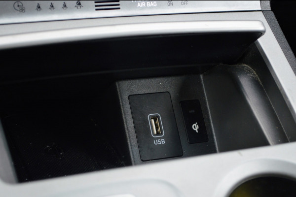 Hyundai Kona EV Premium Sky 64 kWh