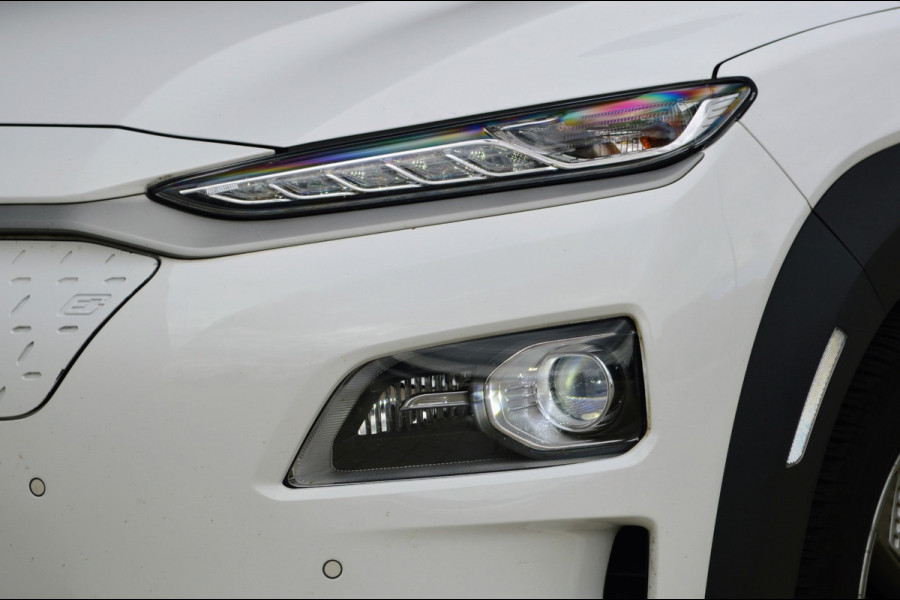 Hyundai Kona EV Premium Sky 64 kWh