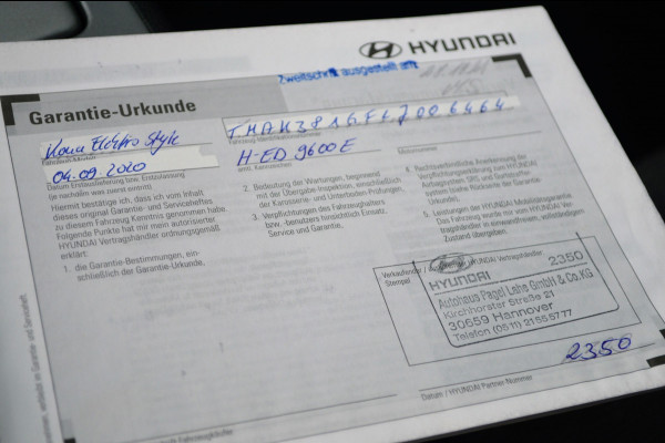 Hyundai Kona EV Premium Sky 64 kWh