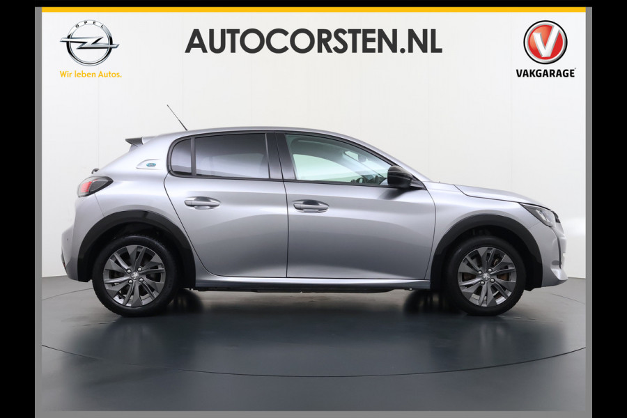 Peugeot e-208 EV 5Drs Allure Pack 50kWh SOH 90% 360°Camera Stoelverwarming 3D-Navi Ecc Pdc Apple Carplay Android Auto Keyless Cruise Control Regen-Lichtsensor Privacy Glas Lmv Led Lane Assist Isofix DAB Bluetooth