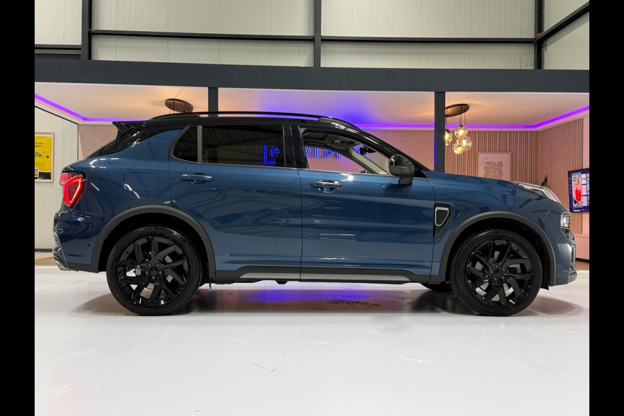 Lynk & Co DTM Shadow Edition 01 1.5 262PK Pano | NAP | 360° Camera|Navi| Adapt. Cruise | Elektr. Achterklep | 1800 kg Trekgewicht