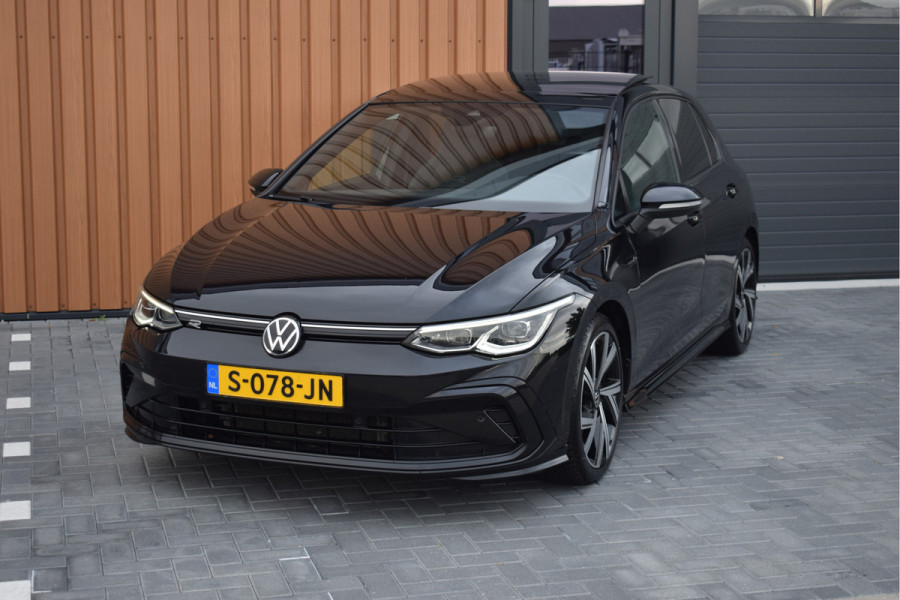 Volkswagen Golf 1.5 eTSI 150pk DSG R-Line | Pano | IQ-light | Camera