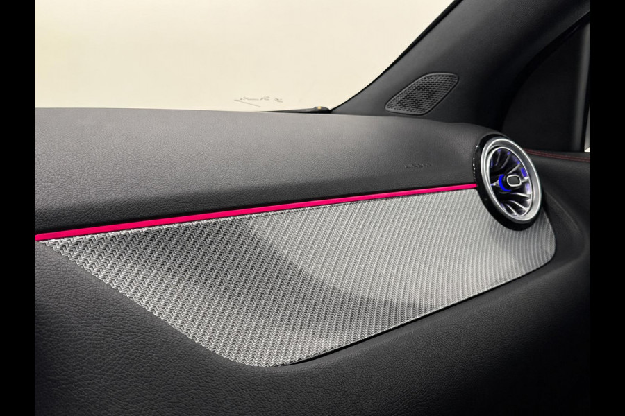 Mercedes-Benz GLA 200 AMG Line Business Solution Automaat Panoramadak Camera Stoelverwarming Ambient Lighting