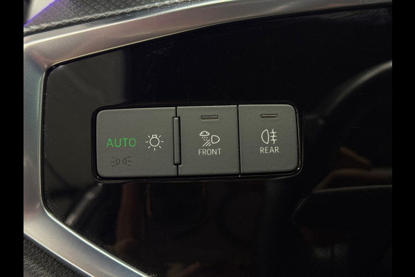 Audi Q3 3x S-Line | Black edition| Pano | Matrix Led | CarPlay | Cam | ACC