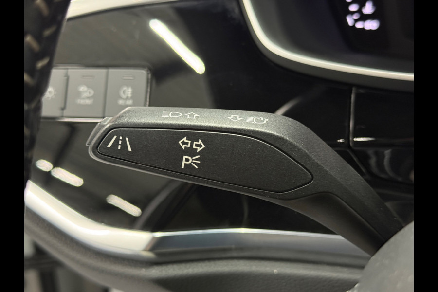 Audi Q3 3x S-Line | Black edition| Pano | Matrix Led | CarPlay | Cam | ACC