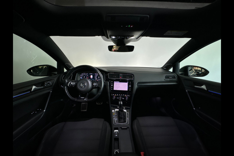 Volkswagen Golf 2.0 TSI 4Motion R Pano|Keyless|Dynaudio|Sfeer