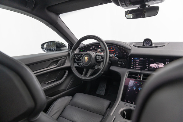 Porsche Taycan Cross Turismo 4 93 kWh Pano HuD PASM Bose 20'' Vossen Sport-Chrono