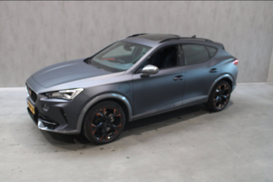 CUPRA Formentor 1.4 e-Hybrid VZ Copper Edition Pano/Leer/Kuipstoelen Memory/Trekhaak Full Option NL Auto