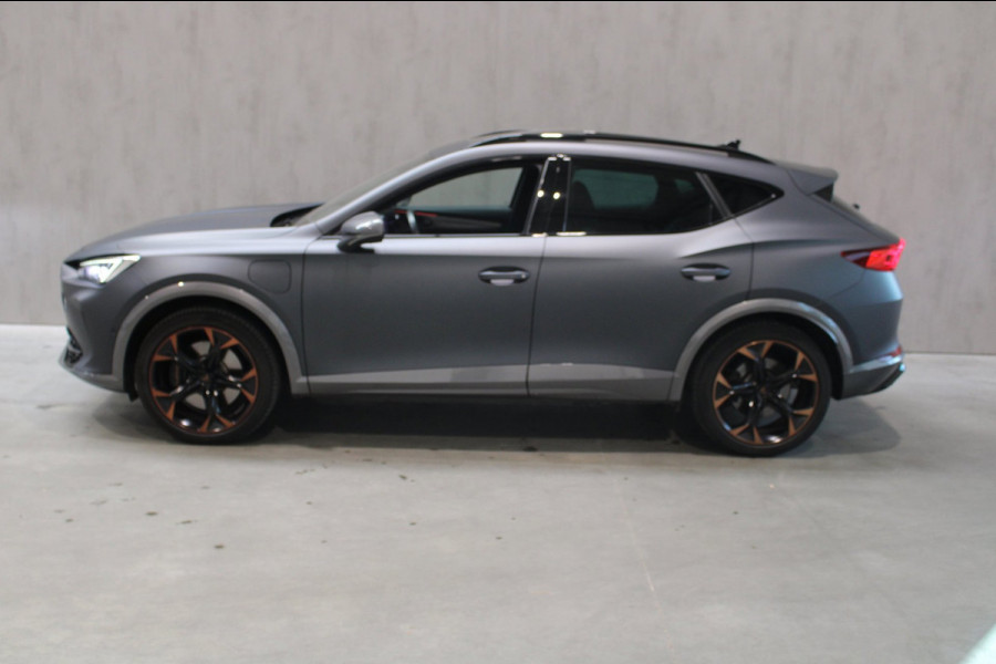 CUPRA Formentor 1.4 e-Hybrid VZ Copper Edition Pano/Leer/Kuipstoelen Memory/Trekhaak Full Option NL Auto