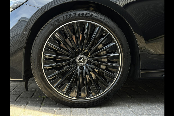 Mercedes-Benz E-Klasse 300 e AMG Line BTW | Widescreen | Leder | Memory | ACC | 360