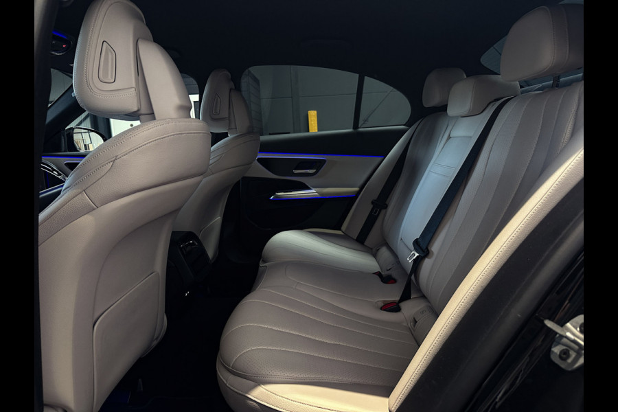 Mercedes-Benz E-Klasse 300 e AMG Line BTW | Widescreen | Leder | Memory | ACC | 360